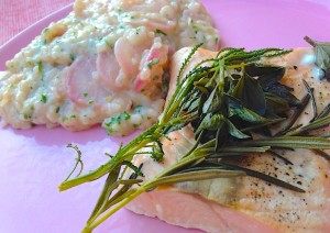 Radieschen-Risotto mit gedämpftem Lachsfilet
